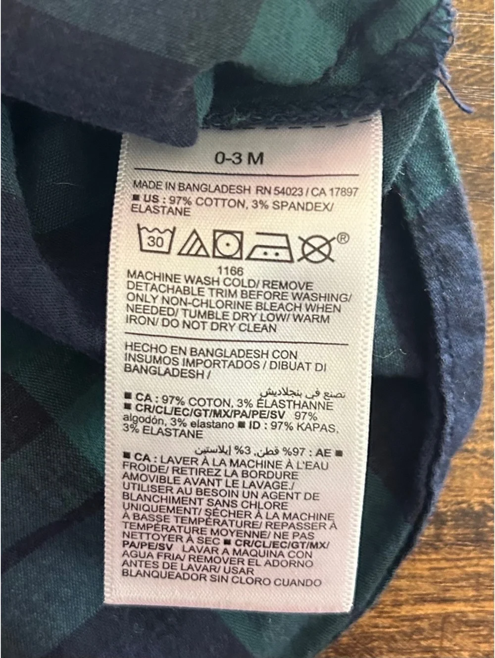 OLD NAVY Boy’s Plaid Flannel Shirt / Size: 0/3 Months